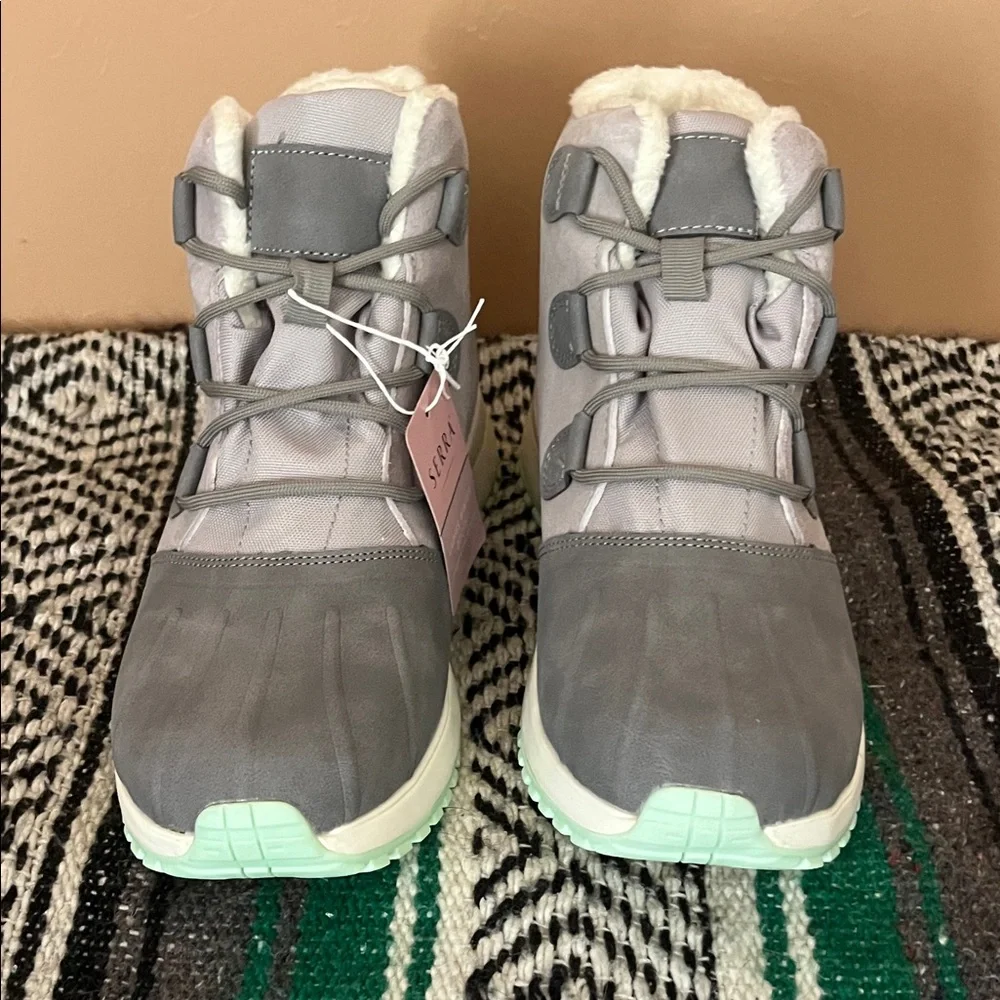 Serra Ladies Winter Boots - Gray and Cream